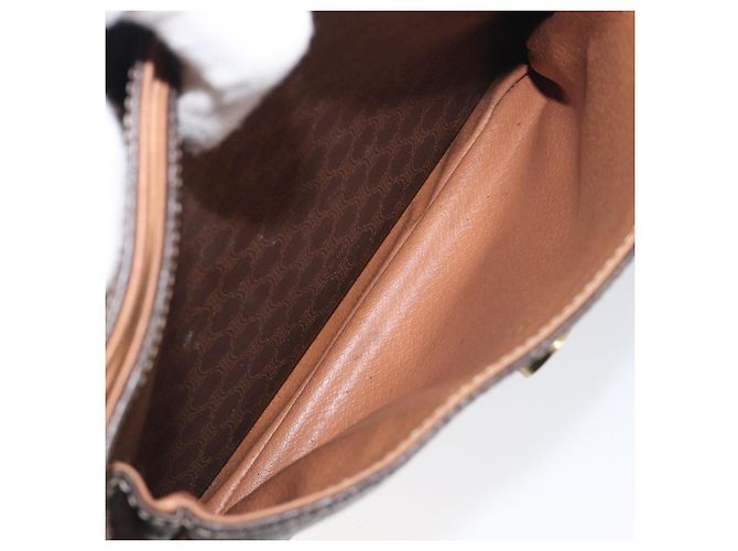 Céline Borsa a mano CELINE Macadam Canvas PVC Leather Brown Gold Auth 197642 Marrone D'oro - vista 27