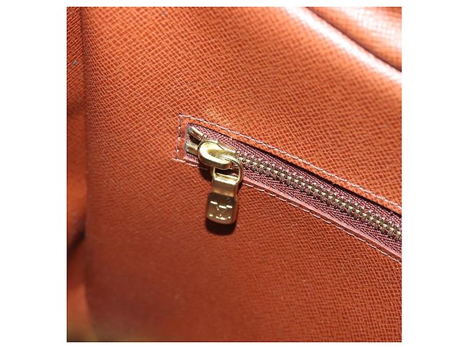 Bolsa de Ombro LOUIS VUITTON Monogram Boulogne 30 M51265 LV Auth 200189 Monograma - vista 21