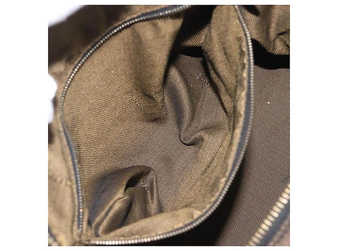 Borsa a mano Vanity Pouch FENDI Zucca Canvas Nero e Marrone Auth mr2846 - vista 23