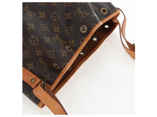 Borsa a tracolla LOUIS VUITTON Monogram Petit Noe M42226 LV Auth 195409V Monogramma - vista 7