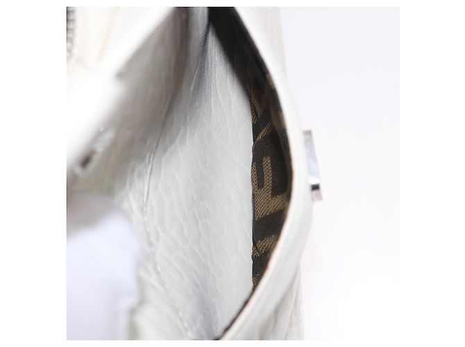 Borsa a tracolla FENDI Spy Bag in pelle bianca Auth 199204V Bianco - vista 23