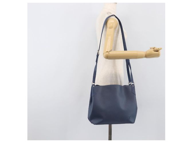 LOUIS VUITTON Borsa a tracolla Epi Mandala MM Blu M5889G LV Auth 200641A - vista 23