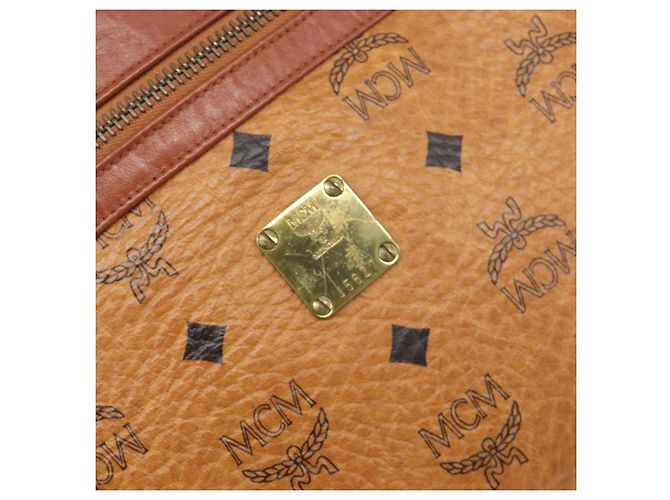 Borsa a pochette MCM Logogram Vicetos PVC Leather Brown Gold Auth 197776 Marrone D'oro - vista 12