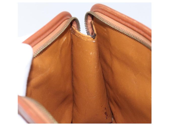 Borsa a pochette MCM Logogram Vicetos PVC Leather Brown Gold Auth 197776 Marrone D'oro - vista 19
