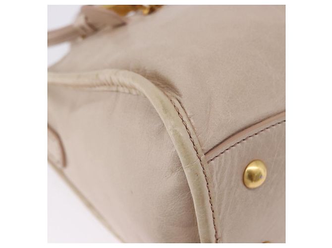 Sac à main Miu Miu en cuir 2way Beige Gold Auth ka5835V Doré - vue 16