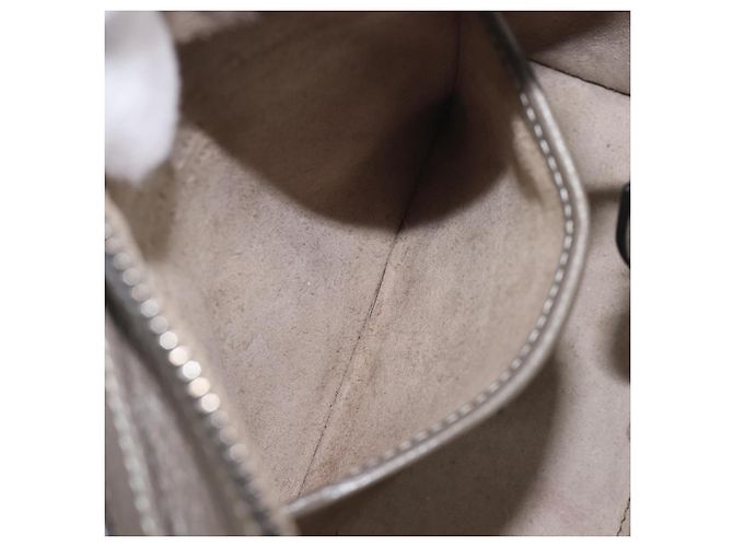 Céline Borsa a mano CELINE Luggage Nano Shopper in pelle 2way Grigio Argento Auth 199033V Marrone - vista 25