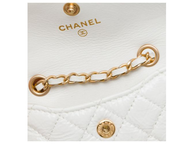 Borsa vita Chanel CC matelassé in vitello invecchiato lucido bianca Bianco - vista 5