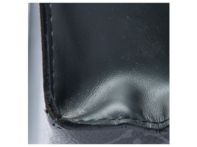 Borsa a Clutch Louis Vuitton Monogram Eclipse Pochette Voyage MM Nera Nero - vista 6