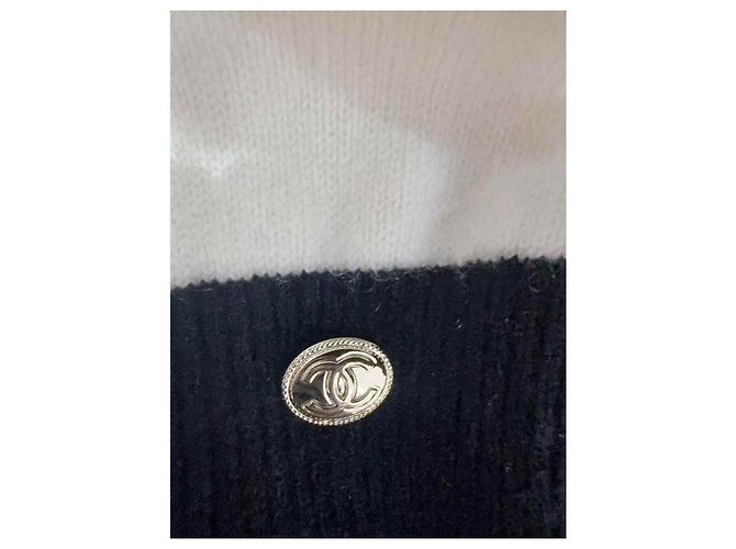 Chanel Strickwaren aus weißem Kaschmir - Ansicht 4