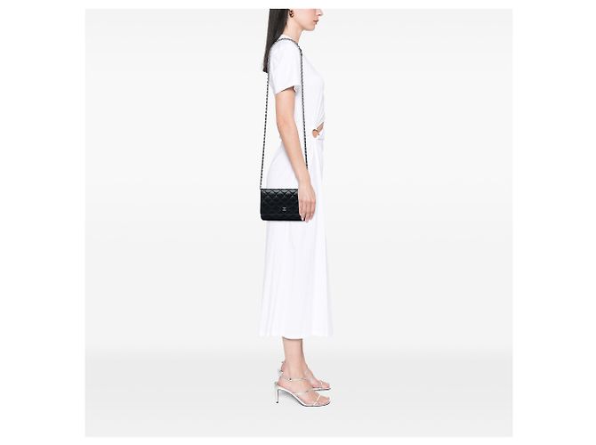 Borsa a tracolla Chanel CC in pelle d'agnello matelassé nera Wallet On Chain Nero - vista 6