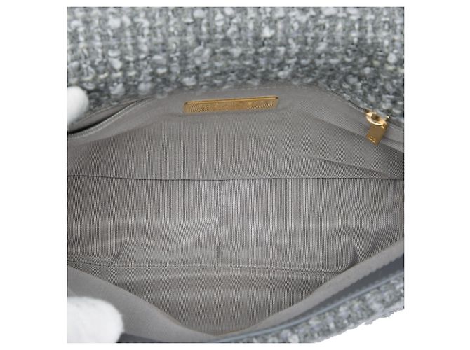 Borsa Chanel Medium Tweed 19 Flap Satchel Grigia Grigio - vista 4