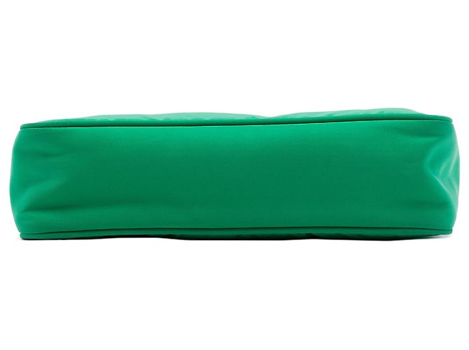 Borsa a tracolla Prada Mini Tessuto Re Edition 2000 Verde - vista 3