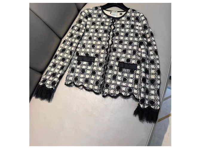 Chaquetas Chanel La Petite Veste Noire Multicolor - vista 6