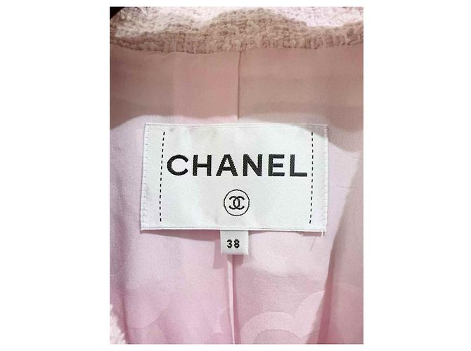 Chaquetas Chanel La Petite Veste Noire Rosa - vista 3
