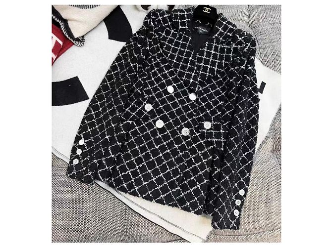 Chaquetas Chanel La Petite Veste Noire Multicolor - vista 3