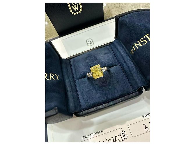 Harry Winston Ring Gelber Diamant in Platin Mehrfarben - Ansicht 2