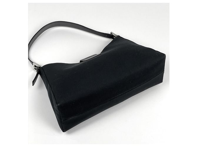 Fendi Zucca Logo Handtasche Schwarz - Ansicht 2