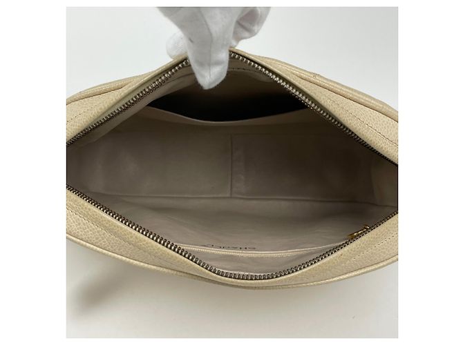 Borsa a tracolla Chanel in pelle Matelassé Crudo - vista 11