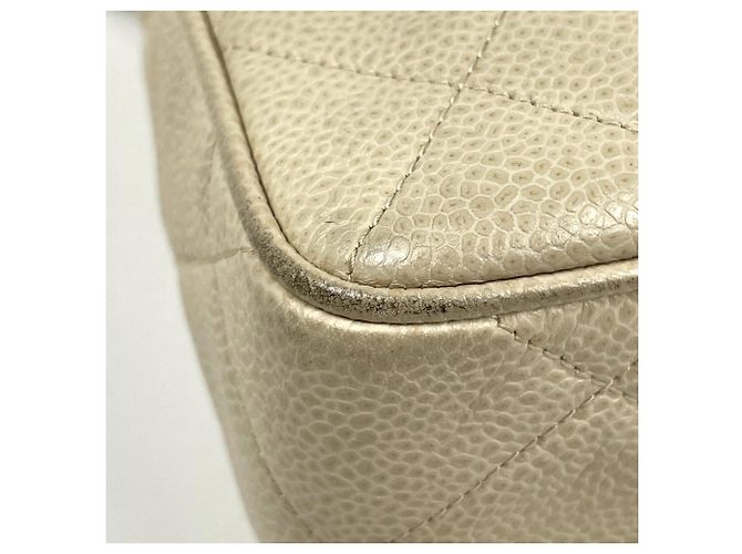Borsa a tracolla Chanel in pelle Matelassé Crudo - vista 3