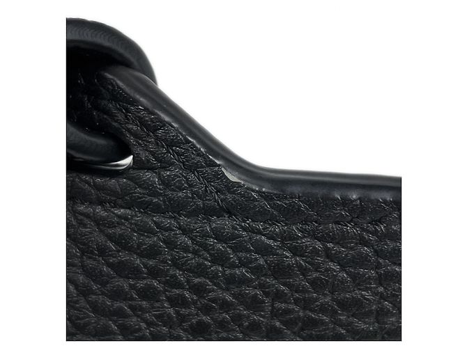 Loewe Anagram Leder-Umhängetasche Schwarz - Ansicht 5