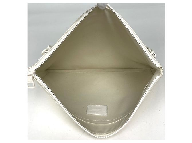 Borsa a pochette A4 Louis Vuitton da uomo in Ivory Crudo - vista 7