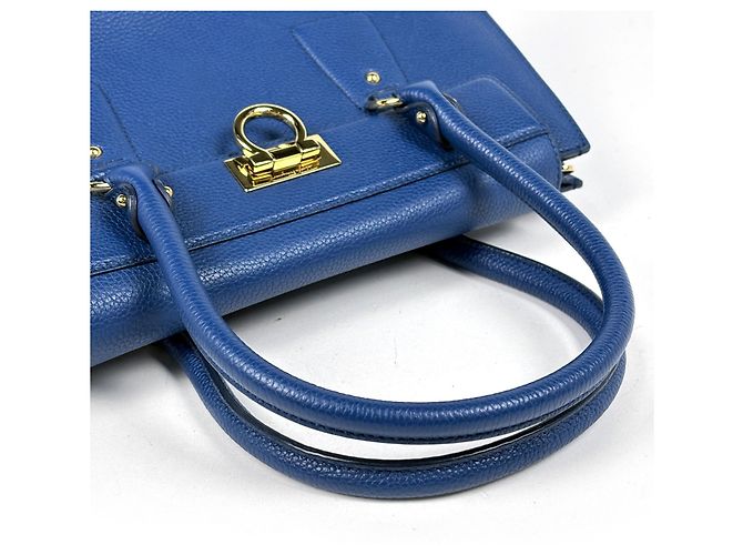 Borsa in pelle blu Salvatore Ferragamo Gancini - vista 6