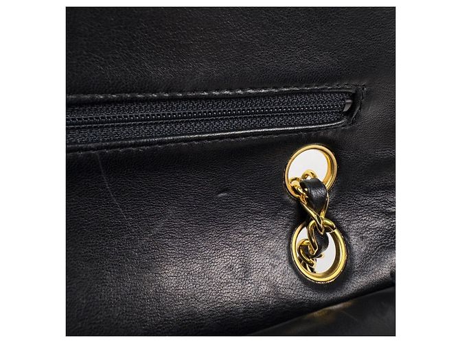 Chanel Matelassé Schultertasche Schwarz - Ansicht 10
