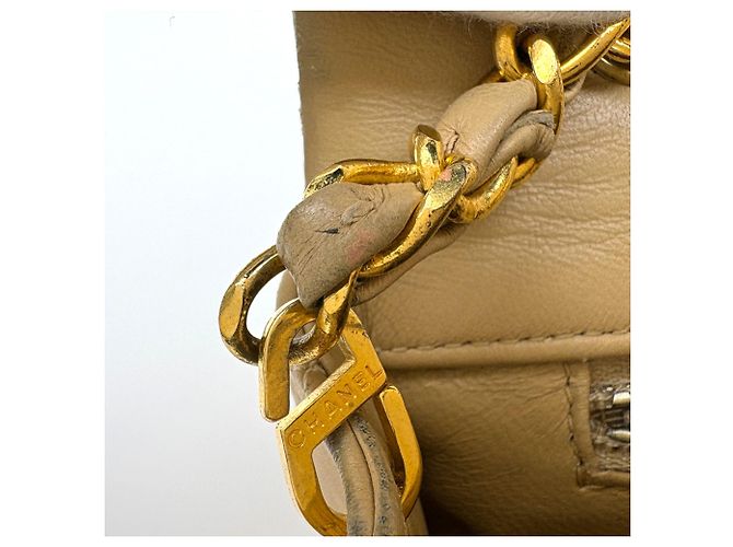 Bolsa de Ombro Chanel Matelassé Bege - vista 10