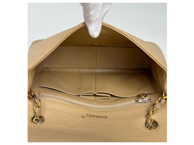 Bolsa de Ombro Chanel Matelassé Bege - vista 14