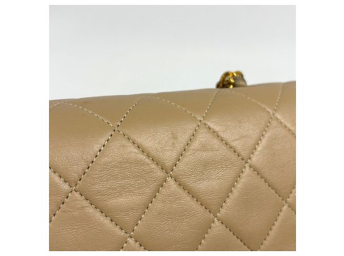 Bolsa de Ombro Chanel Matelassé Bege - vista 7