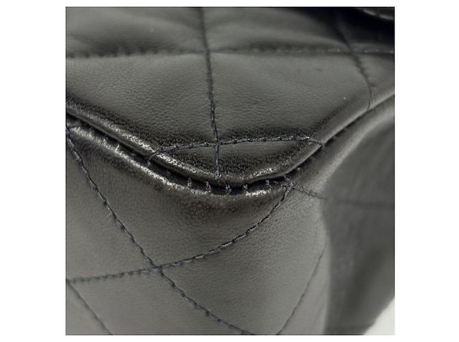 Borsa a tracolla Chanel Matelassé Coco Mark in pelle Nero - vista 3