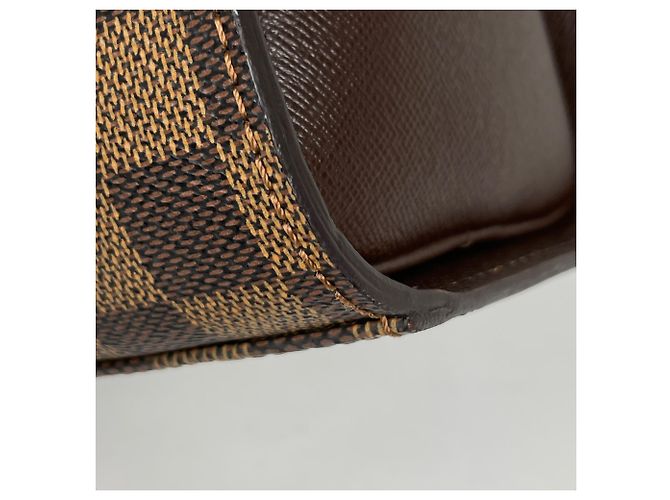 Bolso de mano Louis Vuitton Triana Castaño Damier ebene - vista 3