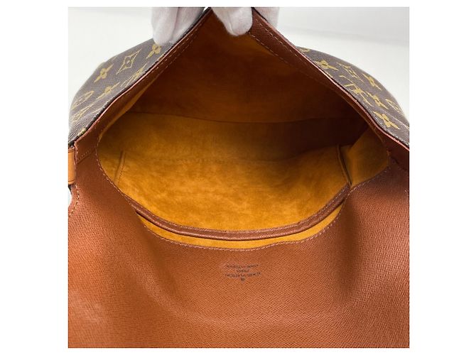Borsa a tracolla Louis Vuitton Musette Tango Marrone Monogramma - vista 8