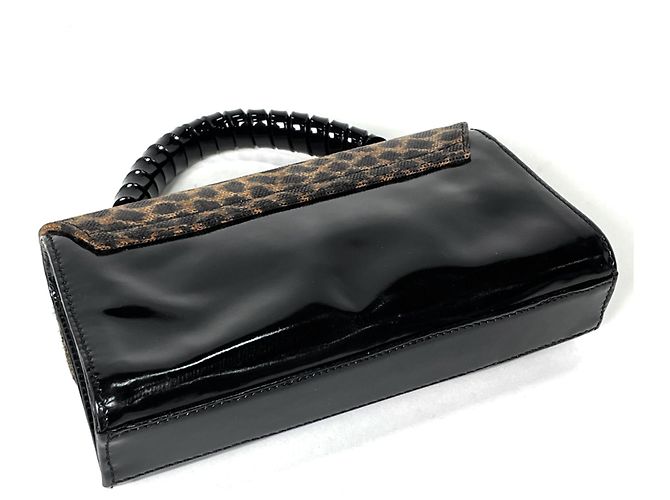 Borsa Loewe Velázquez in pelle verniciata nera Nero - vista 2