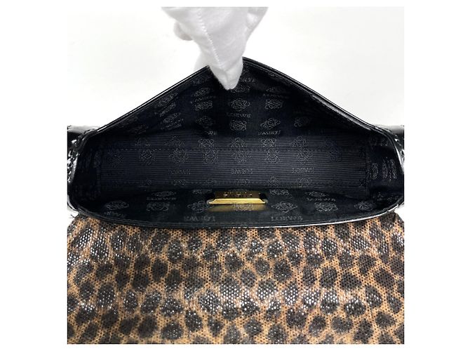Borsa Loewe Velázquez in pelle verniciata nera Nero - vista 8