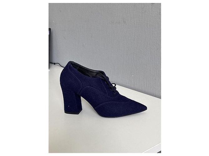 Stivaletti stringati in tessuto blu Chanel - EU 38 Usato - vista 3