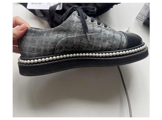 Scarpe Derby con lacci Chanel Argento - EU 36 Usate - vista 6