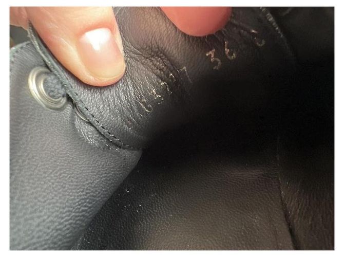 Scarpe Derby con lacci Chanel Argento - EU 36 Usate - vista 8