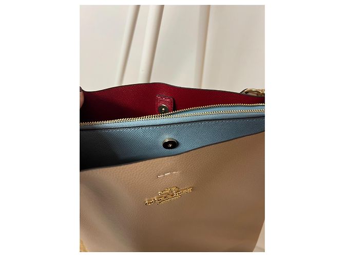 Coach Borsa a Secchiello in Pelle Martellata Beige - vista 4