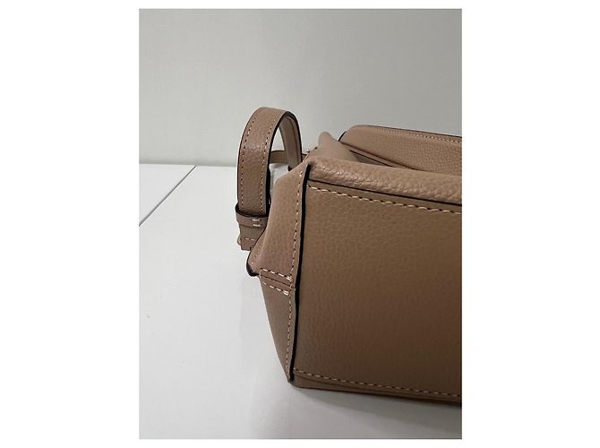 Coach Borsa a Secchiello in Pelle Martellata Beige - vista 5