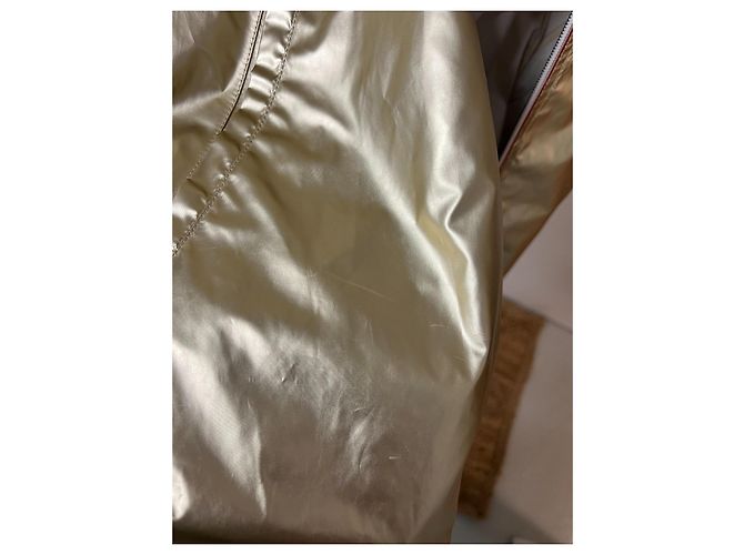 Autre Marque Chaqueta impermeable dorada con capucha La Petite Étoile Dorado - vista 4