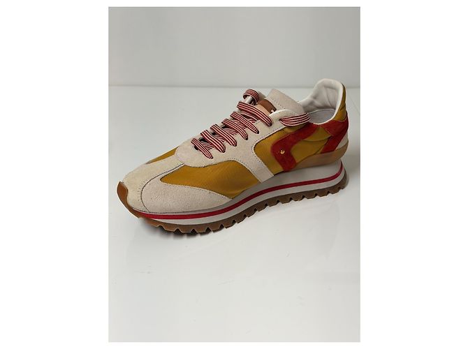 Sneakers Vanessa Bruno in pelle e tela Rosso Beige Giallo - vista 3