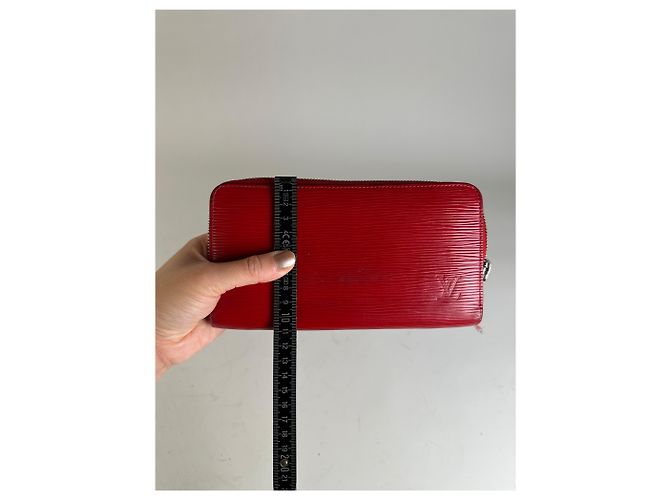Vintage Louis Vuitton Epi Leder Zippy Wallet Rot Silber - Ansicht 9