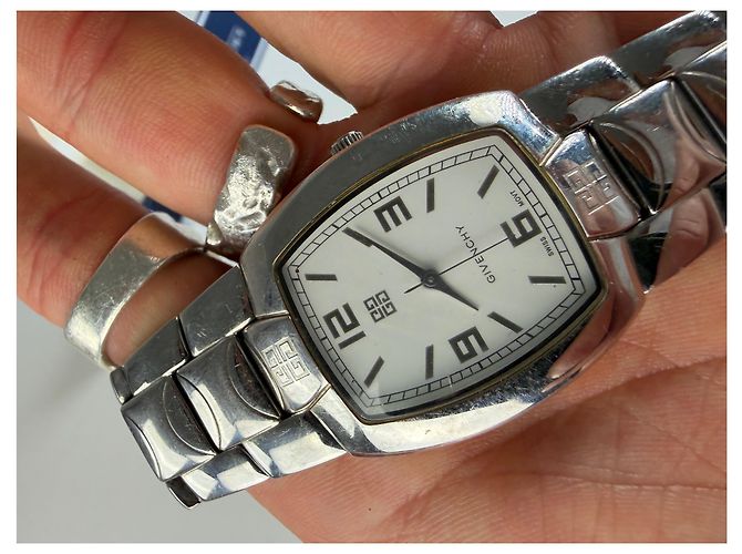 Vintage Givenchy Armbanduhr aus Edelstahl Silber Weiß - Ansicht 11