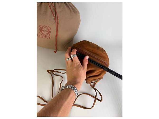Vintage Loewe Beuteltasche aus Wildleder Rust Gold Rot - Ansicht 11