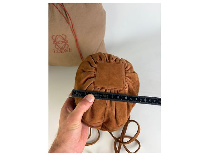 Vintage Loewe Beuteltasche aus Wildleder Rust Gold Rot - Ansicht 13