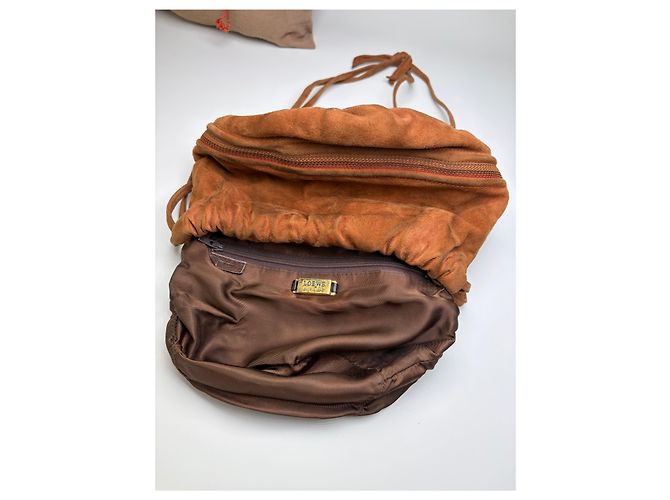 Vintage Loewe Beuteltasche aus Wildleder Rust Gold Rot - Ansicht 3