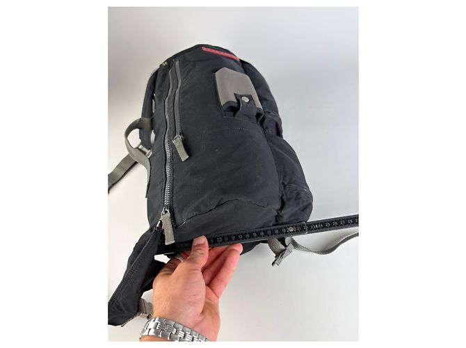 Vintage Prada Nylon Schultertasche Schwarz Silber - Ansicht 13
