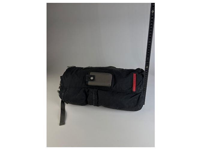 Vintage Prada Nylon Schultertasche Schwarz Silber - Ansicht 14
