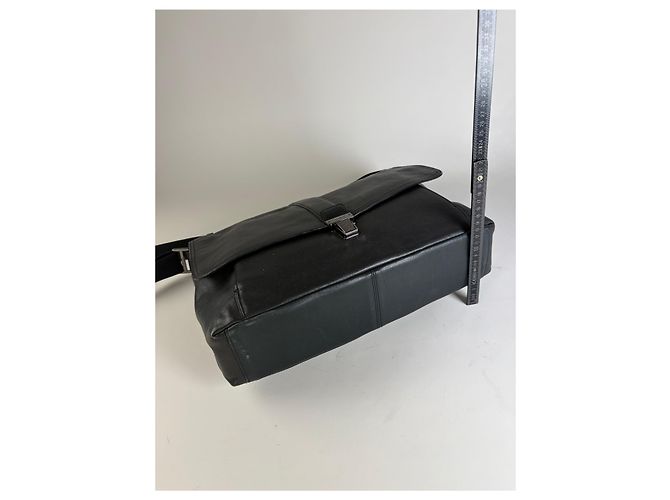 Borsa a tracolla Vintage Tumi in pelle Nera Argento Nero - vista 12